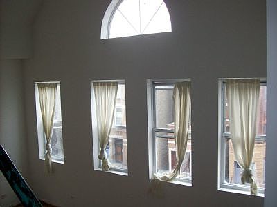 4th image of 1643 W Le Moyne St