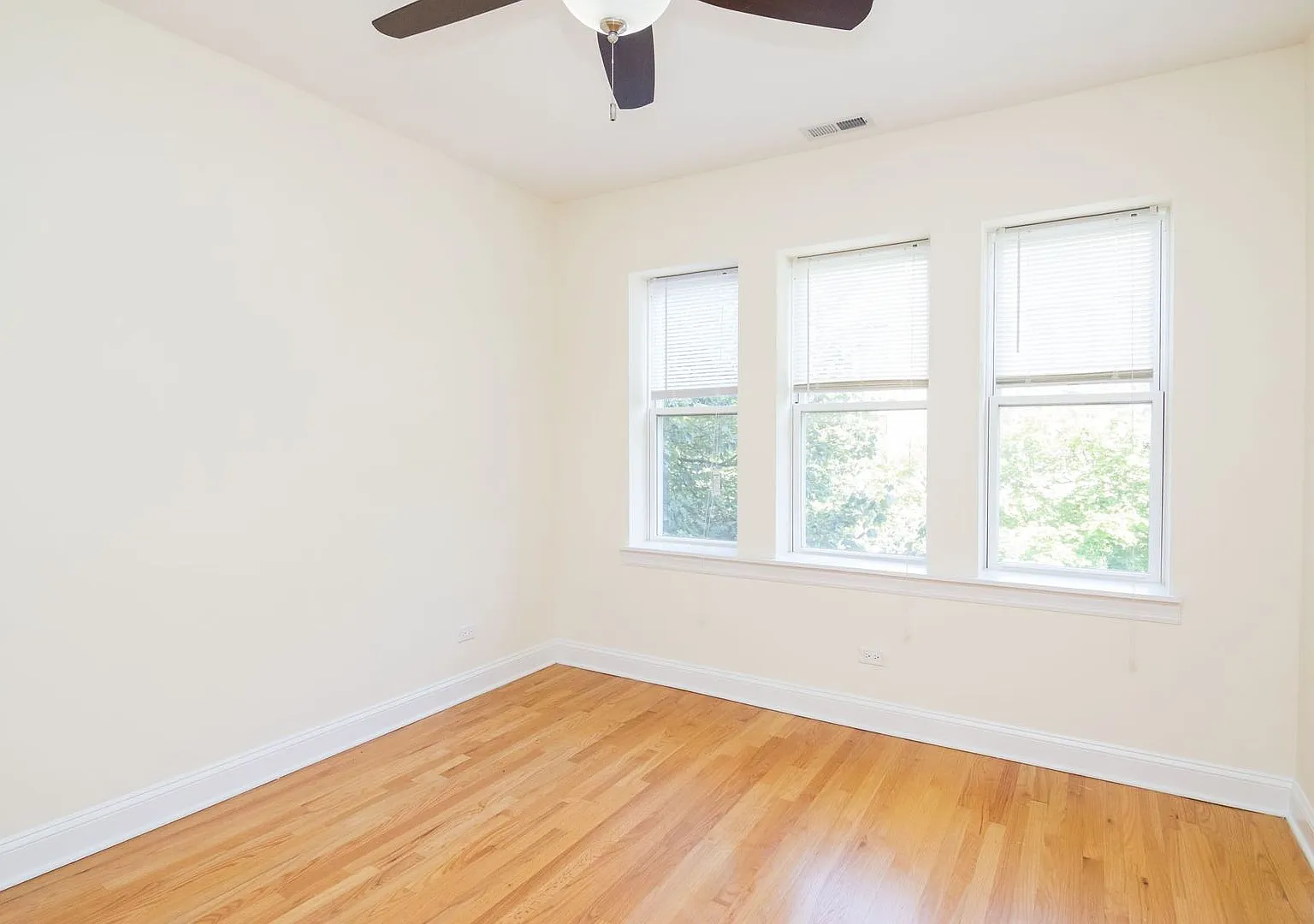 Arthur Apartments — Photo 1