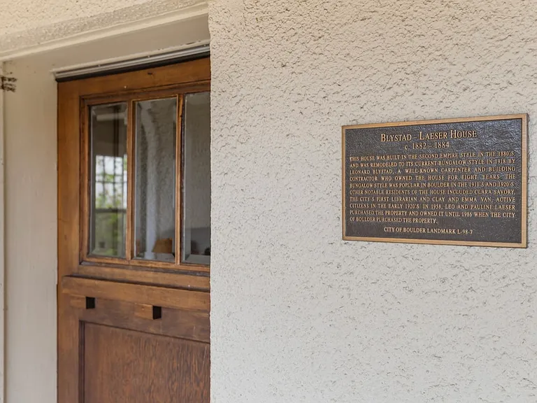 1117 Pine St — Photo 33
