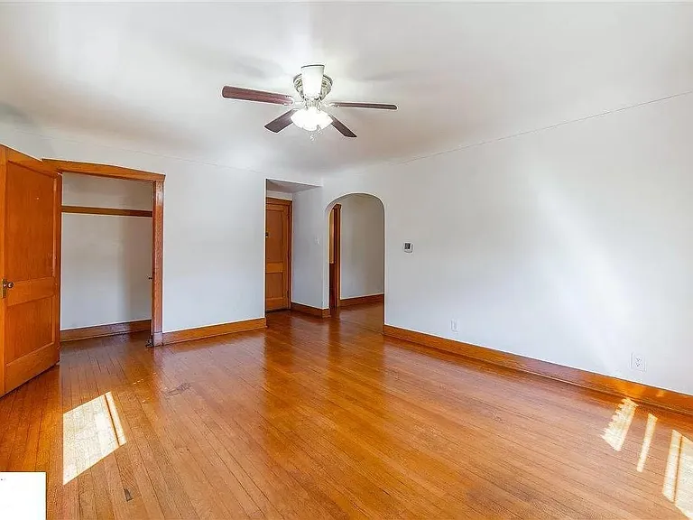 Unit Photo