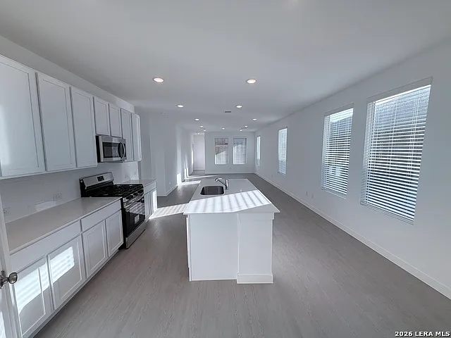 245 Inyo St — Photo 10