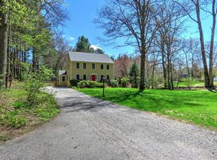 19 Pine Ridge Rd, Westford, MA 01886