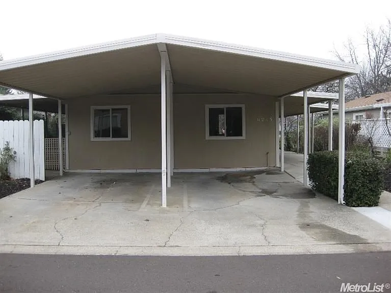 6245 Summerset Ln #203 photo 1