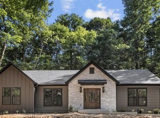 875 Little Leatherwood Rd, Vanleer, TN 37181