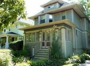 5017 W Berteau Ave, Chicago, IL 60641