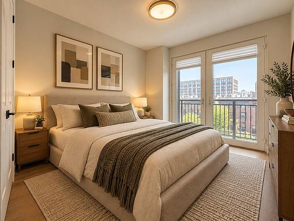 4th image of 133 Decatur St #2