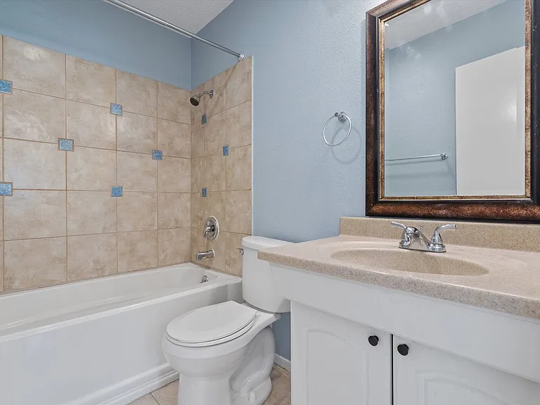 5700 Cherry Park — Photo 11