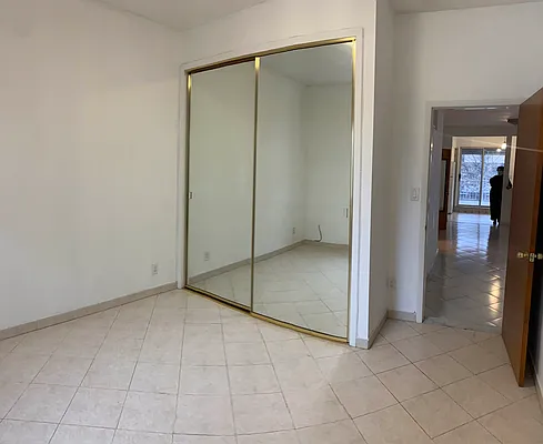 Rented by Voro New York | media 12