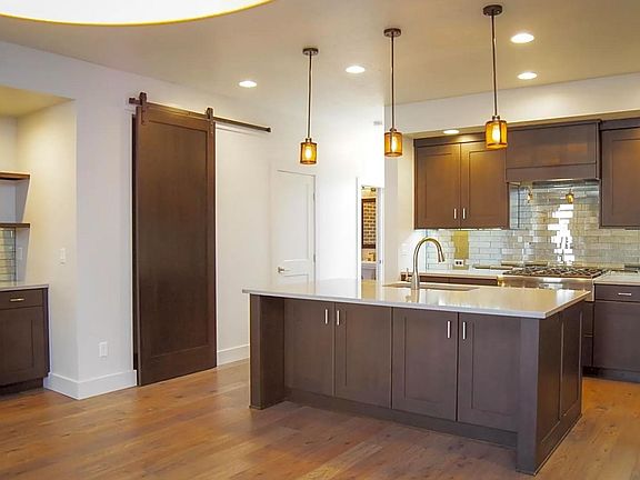 kitchen - view of bar area and pantry