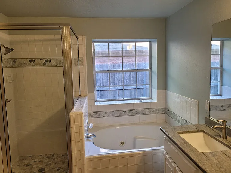 4917 Baker St — Photo 25
