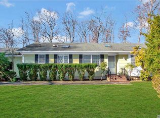 4 Thomas Dr, Wading River, NY 11792
