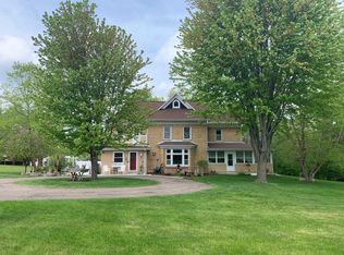 9665 Summit Pl, Chaska, MN 55318