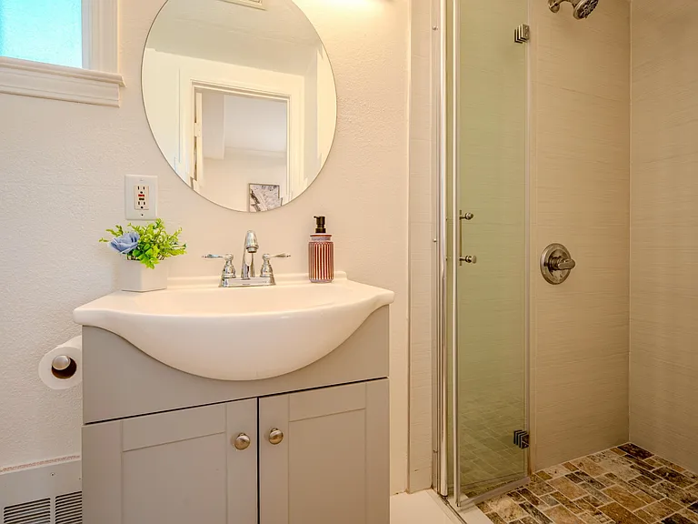 891 Lori Ave — Photo 22