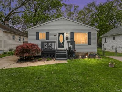 3191 Kenwood St, Ferndale, MI, 48220