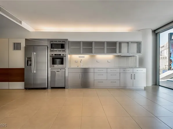 3726 S Las Vegas Blvd #608, Las Vegas, NV 89158