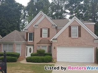 27 Towne Park Dr, Lawrenceville, GA 30044