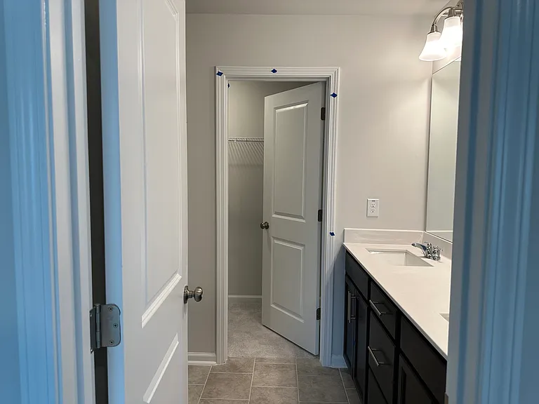 2517 Kasota Ln — Photo 21