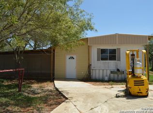 1375 Zion Hill Rd, Seguin, TX 78155