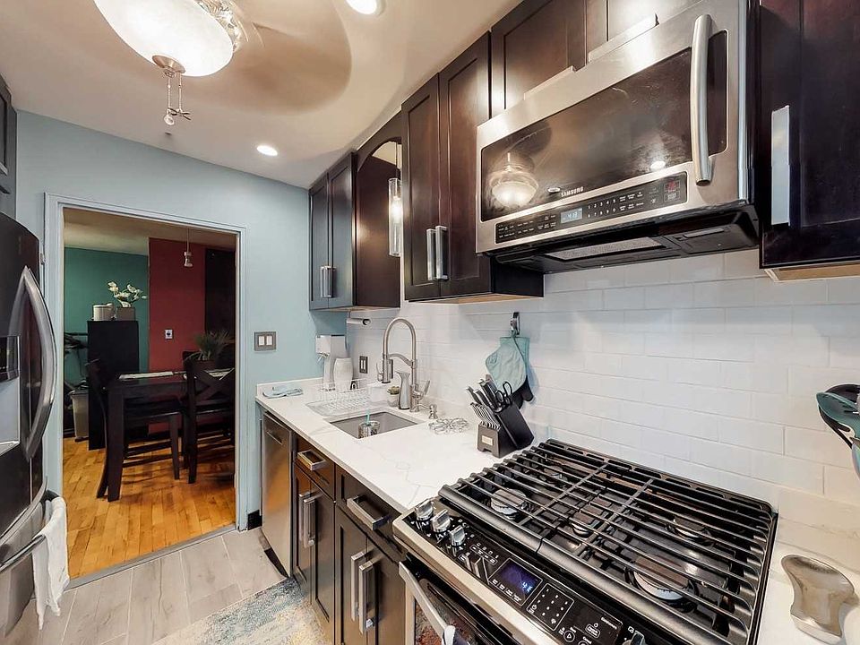 1st image of 14105 Pershing Cres APT 116