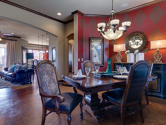 2nd image of 908 W Nandina Way