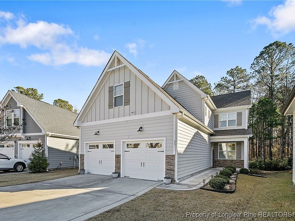 1st image of 88 Spruce Hollow Cir
