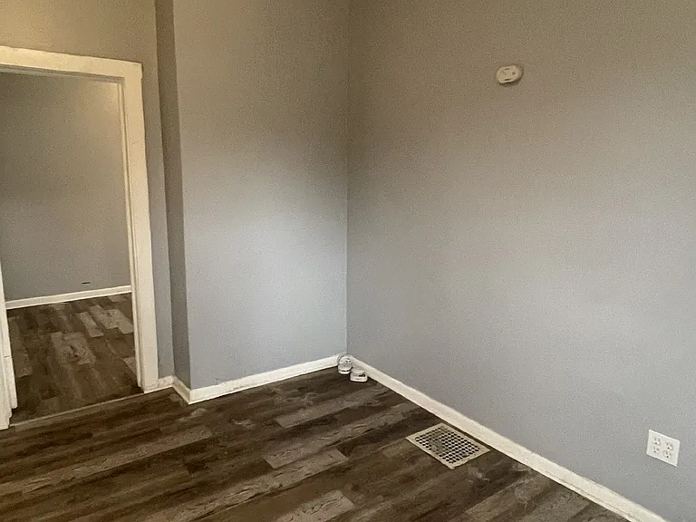 139 N Water Ave #2 — Photo 20