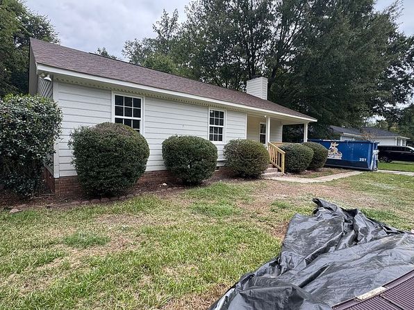 2229 Hertford Dr