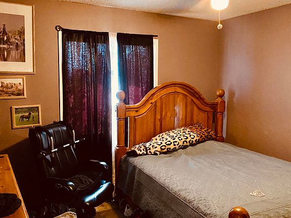 4th image of 1142 N 61st Ave
