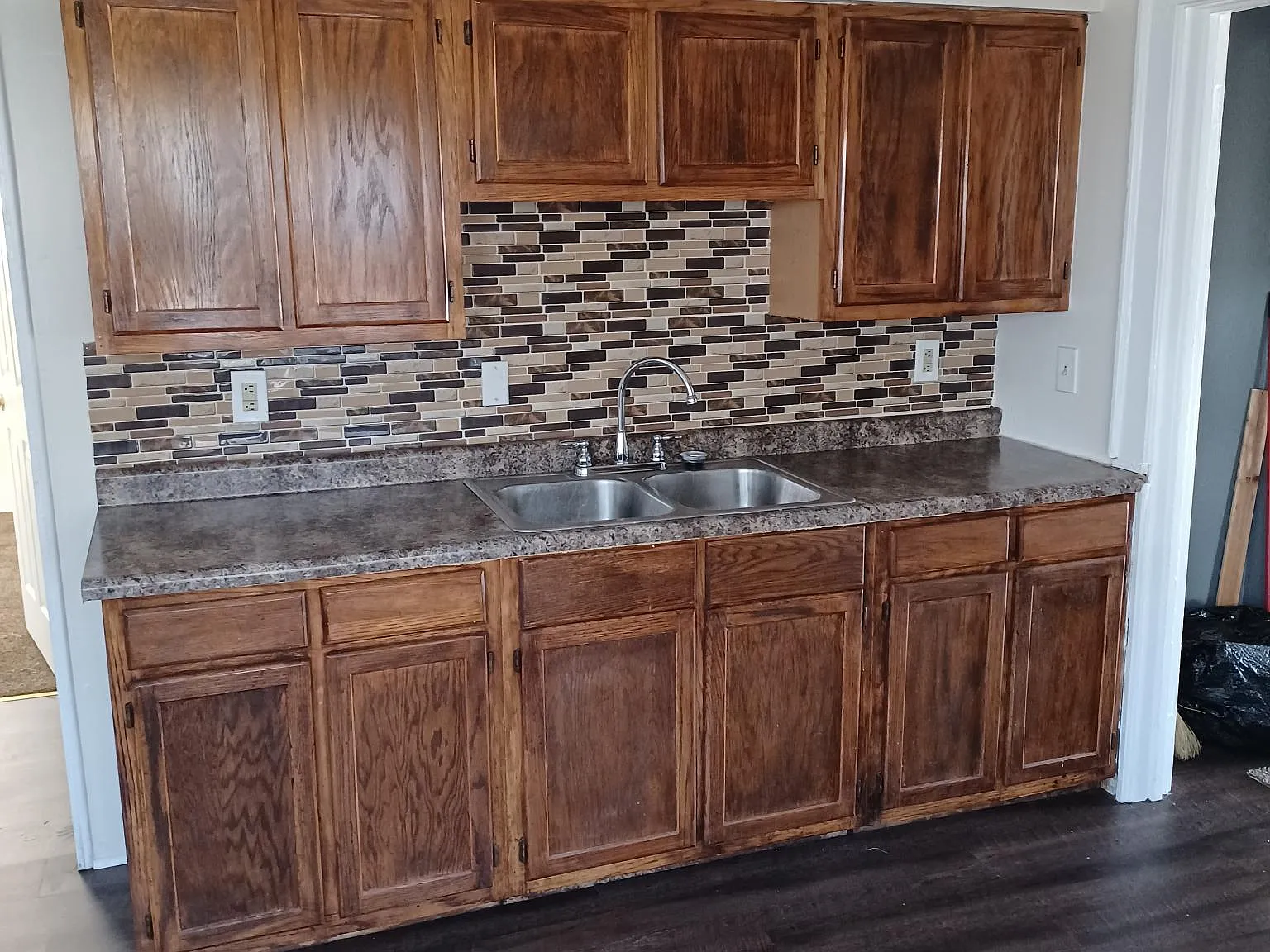 4 bed, $1,500 — Photo 4