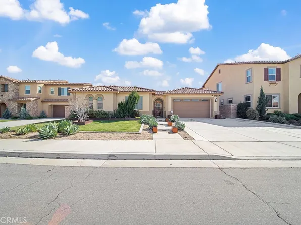 32743 Cherokee Rose St, Winchester, CA 92596