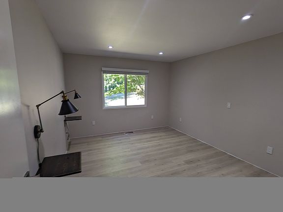 Bedroom 1 - Available to Rent $1,100/Month
12 x 14, 168sqft