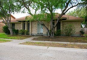 Home for Sale in Corpus Christi, Texas $139,900