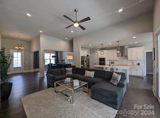 9816 Ardley Park Way, Mint Hill, NC 28227