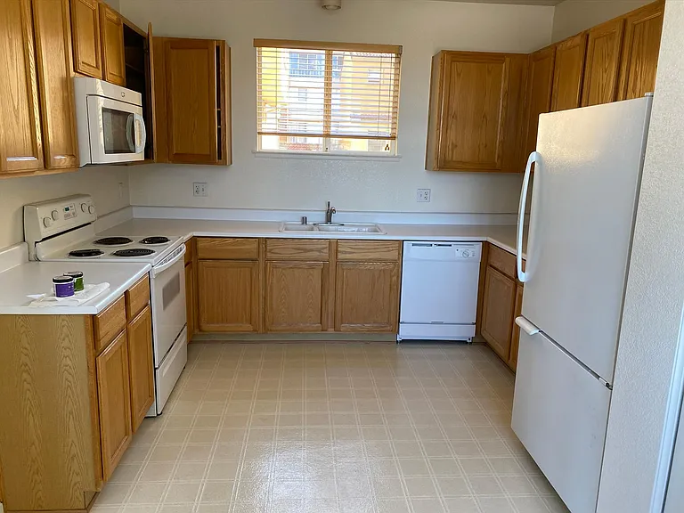 1690 Civic Center Dr #617 — Photo 1