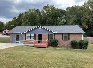 2736 Rockdale Dr, Decatur, GA 30034