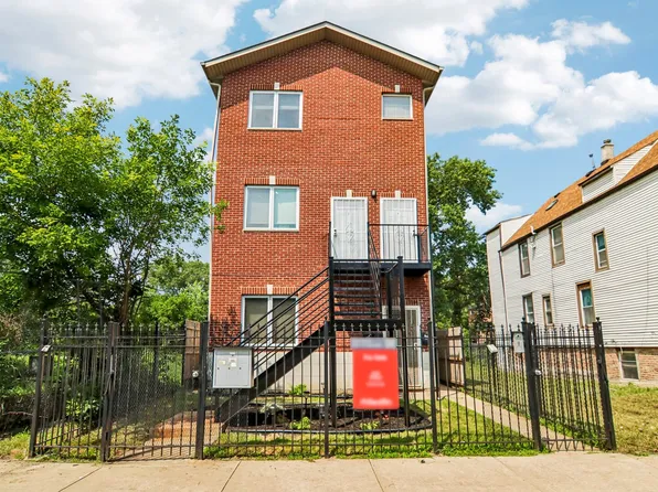 7018 S Dorchester Ave, Chicago, IL 60637