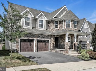 25 Alderwood Way, Lancaster, PA 17601