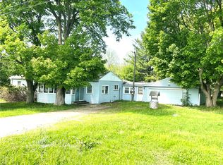 7395 Black Street Rd, Le Roy, NY 14482