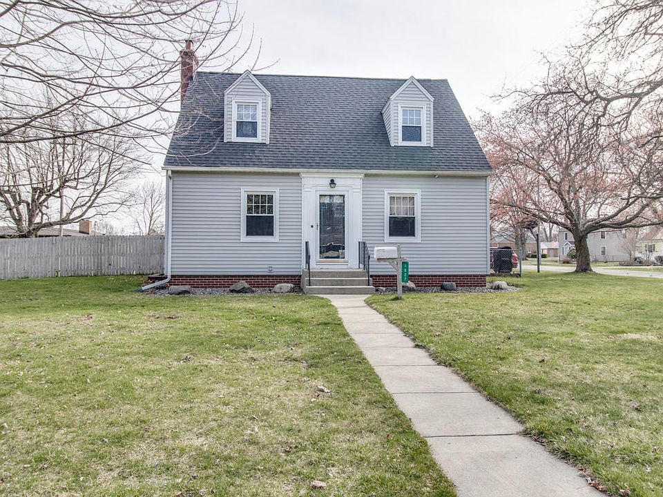 1st image of 1027 W Highland Blvd