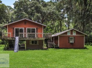 127 Blue Jay Dr, Midway, GA 31320