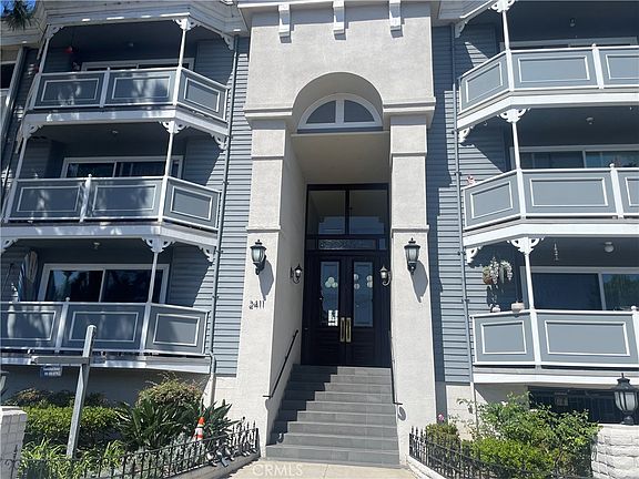 3rd image of 2411 Prospect Ave APT 102