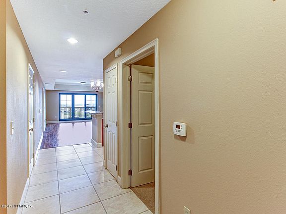 2nd image of 1478 Riverplace Blvd APT 1403