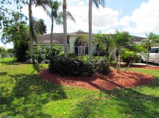 914 SE 43rd Ter, Cape Coral, FL 33904