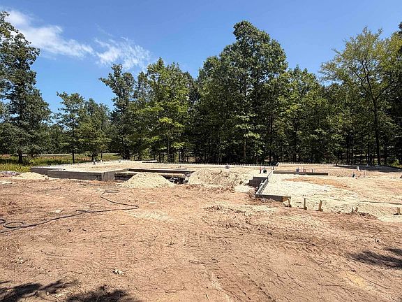 2nd image of 64 County Road 76