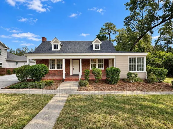 1419 Axtell Dr, Cayce, SC 29033