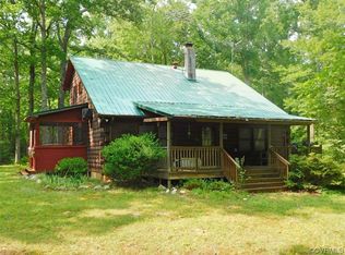 1262 Braxton Rd, Drakes Branch, VA 23937