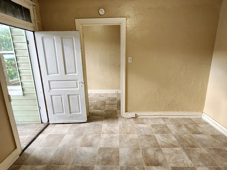 212 Chestnut St — Photo 19