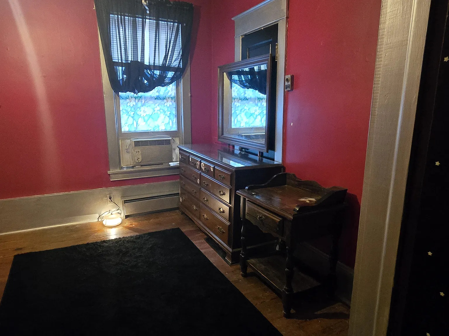 5 bed, 2800 sqft, $600 — Photo 3