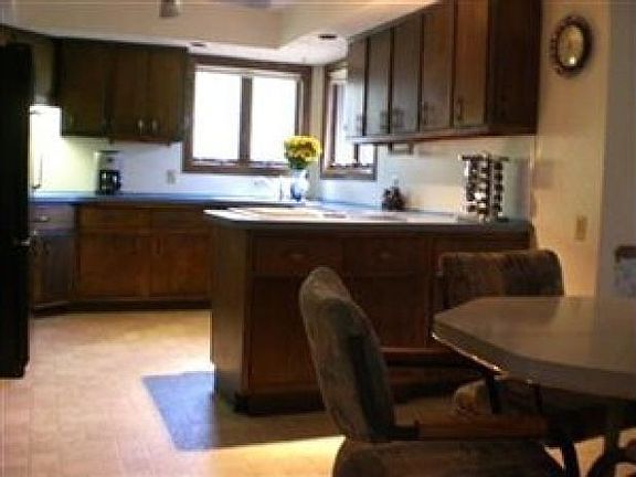 5th image of 586 Lyonswood Dr