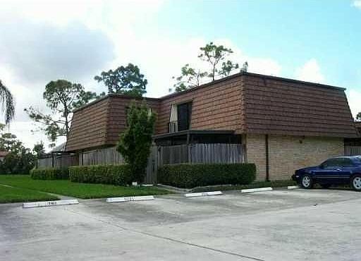 1st image of 1417 14th Ln #B
